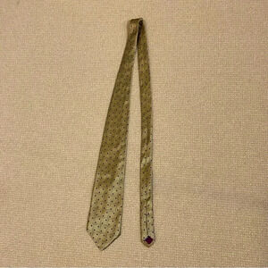 Jos. A. Bank Premier Collection Made in USA Men’s Formal Tie Gold with Polka Dot